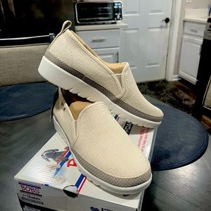 SOLD - Bobs from Skechers with memory foam. Woman’s size 9.5 slip-on shoes.